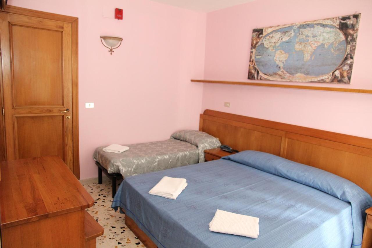 Hotel Da Remo روكاراسو المظهر الخارجي الصورة