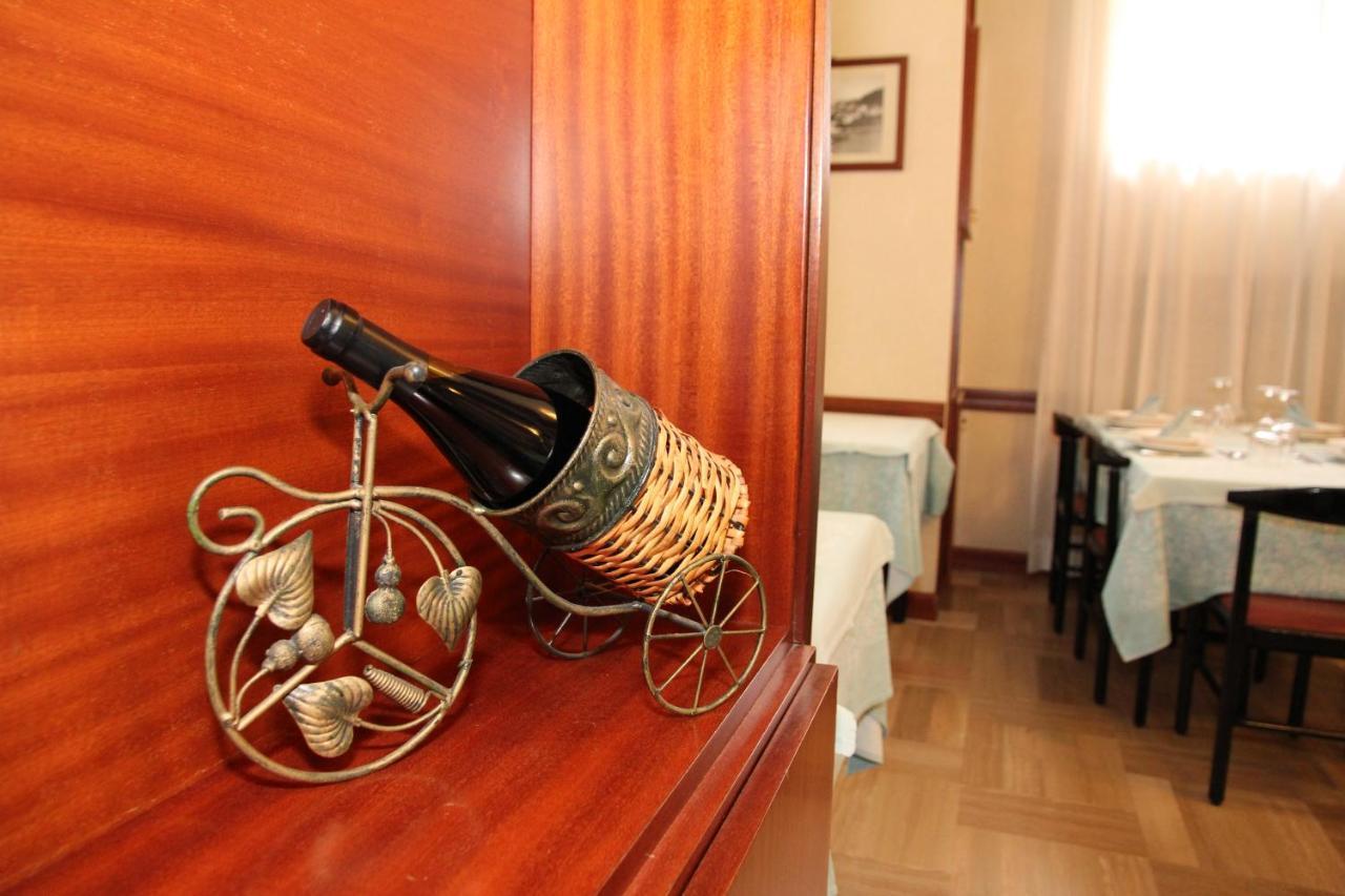 Hotel Da Remo روكاراسو المظهر الخارجي الصورة